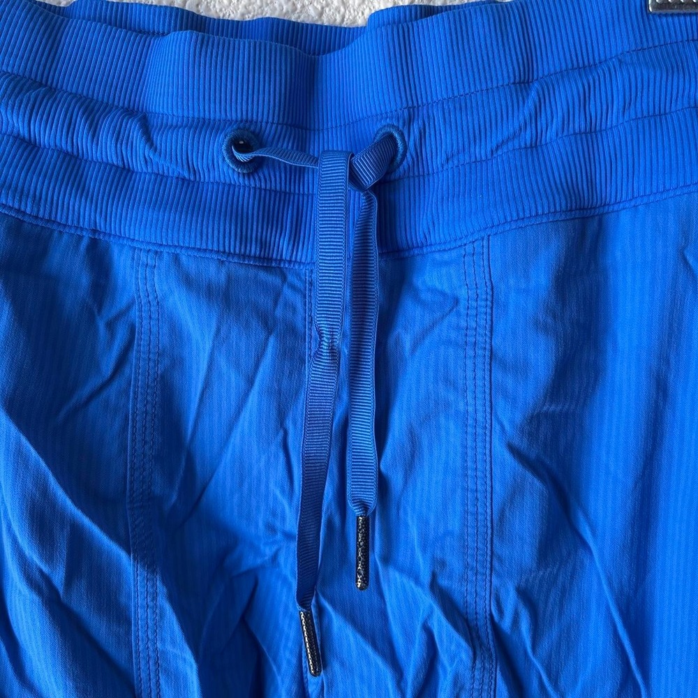 Lululemon Studio Crop Porcelaine Size 8 - Picture 4 of 8